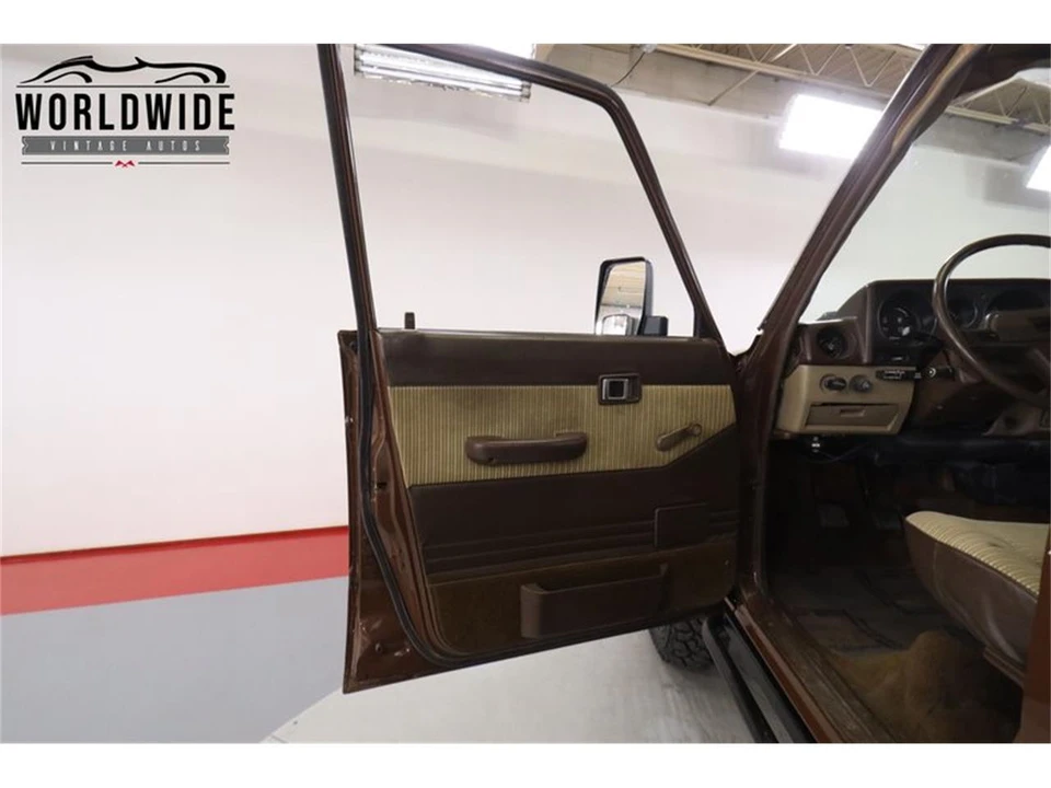 1984 Toyota J60 Land Cruiser - Image 25 of 31