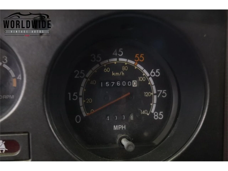 1984 Toyota J60 Land Cruiser - Image 28 of 31