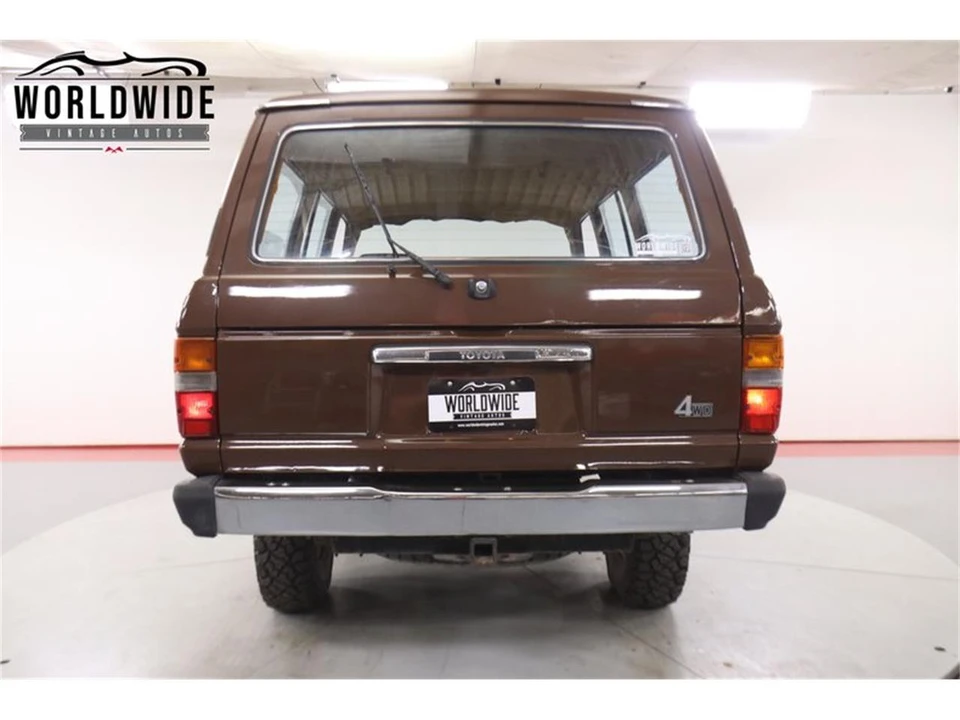 1984 Toyota J60 Land Cruiser - Image 18 of 31
