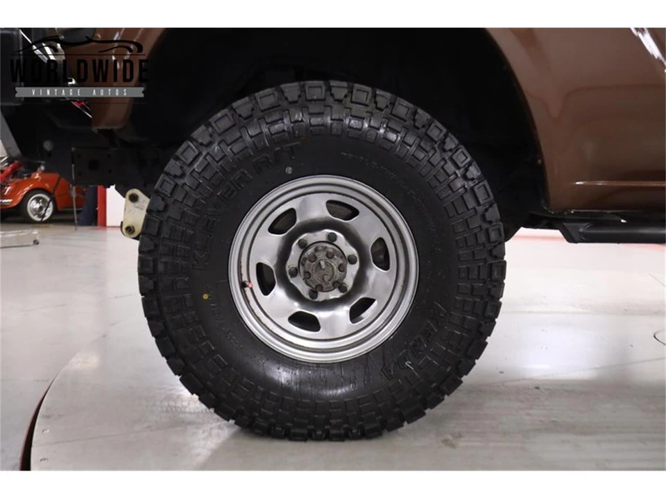 1984 Toyota J60 Land Cruiser - Image 12 of 31