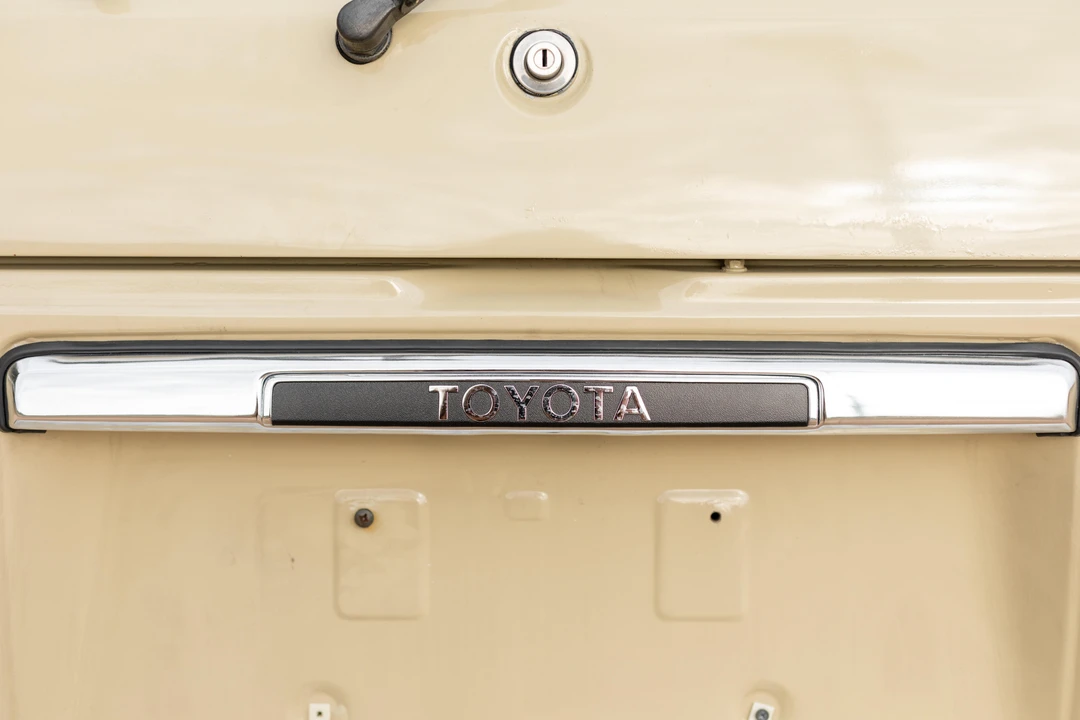 1984 Toyota J60 Land Cruiser - Image 20 of 31