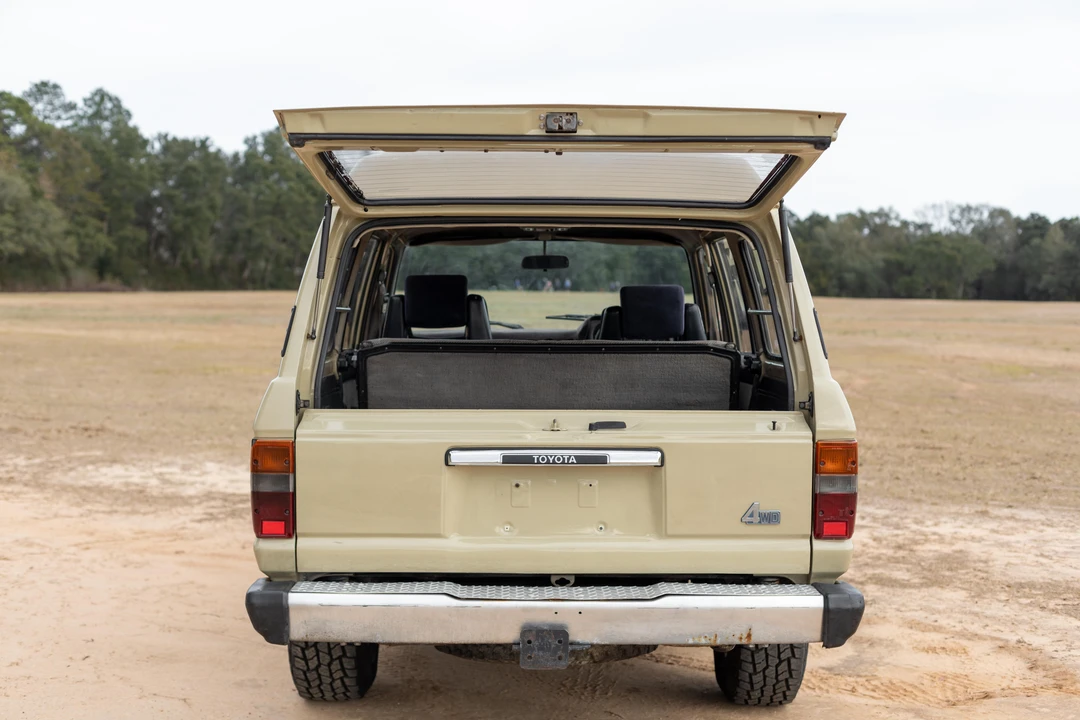 1984 Toyota J60 Land Cruiser - Image 11 of 31