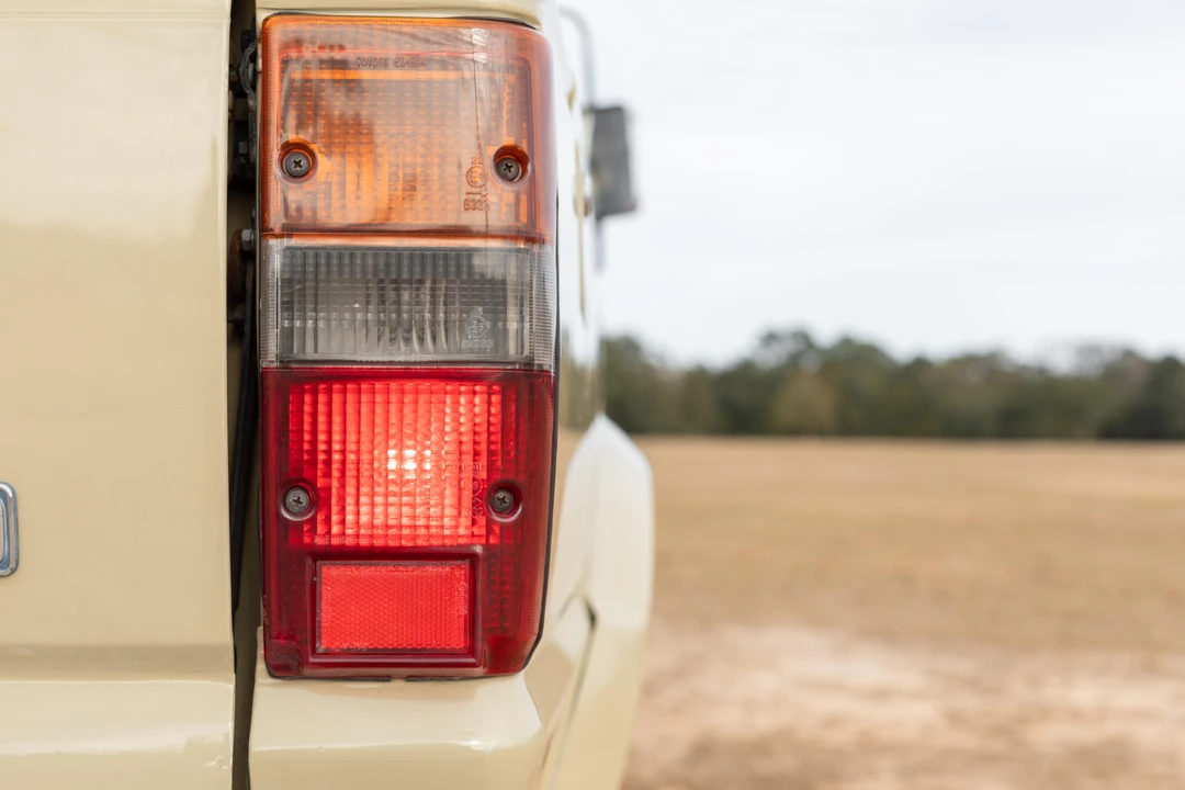 1984 Toyota J60 Land Cruiser - Image 21 of 31