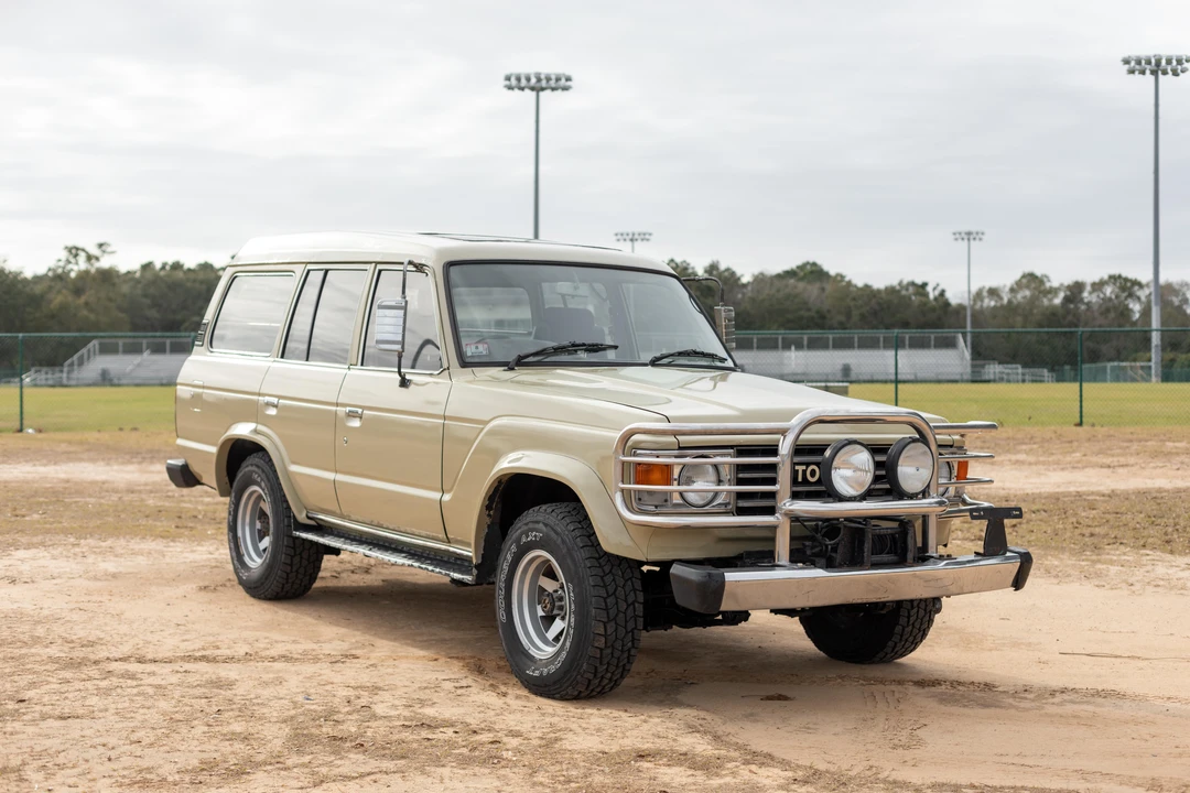1984 Toyota J60 Land Cruiser - Image 13 of 31