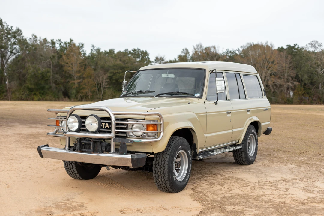1984 Toyota J60 Land Cruiser - Image 8 of 31