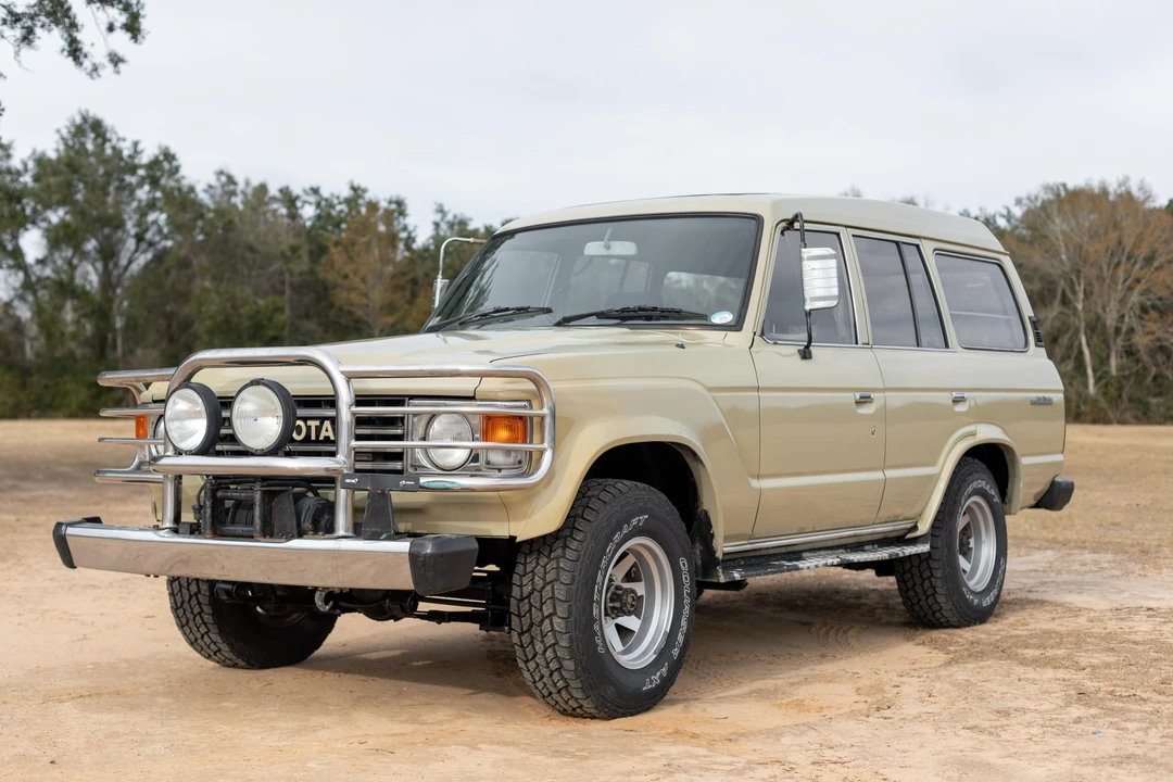 1984 Toyota J60 Land Cruiser - Image 9 of 31