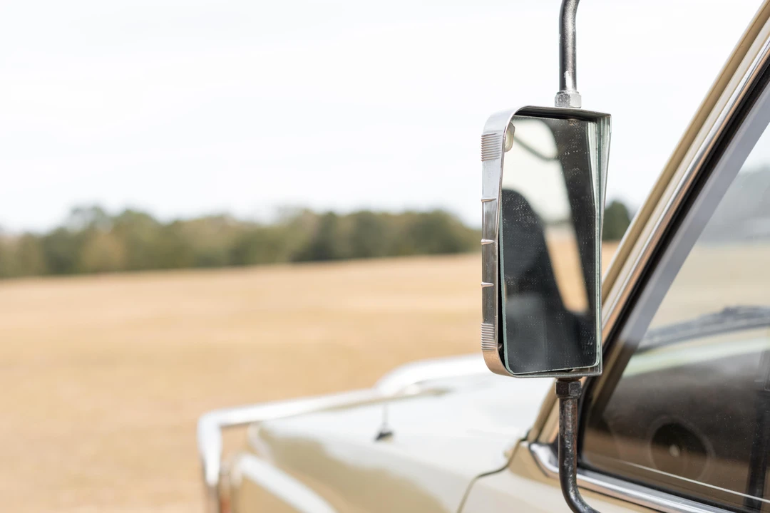 1984 Toyota J60 Land Cruiser - Image 17 of 31