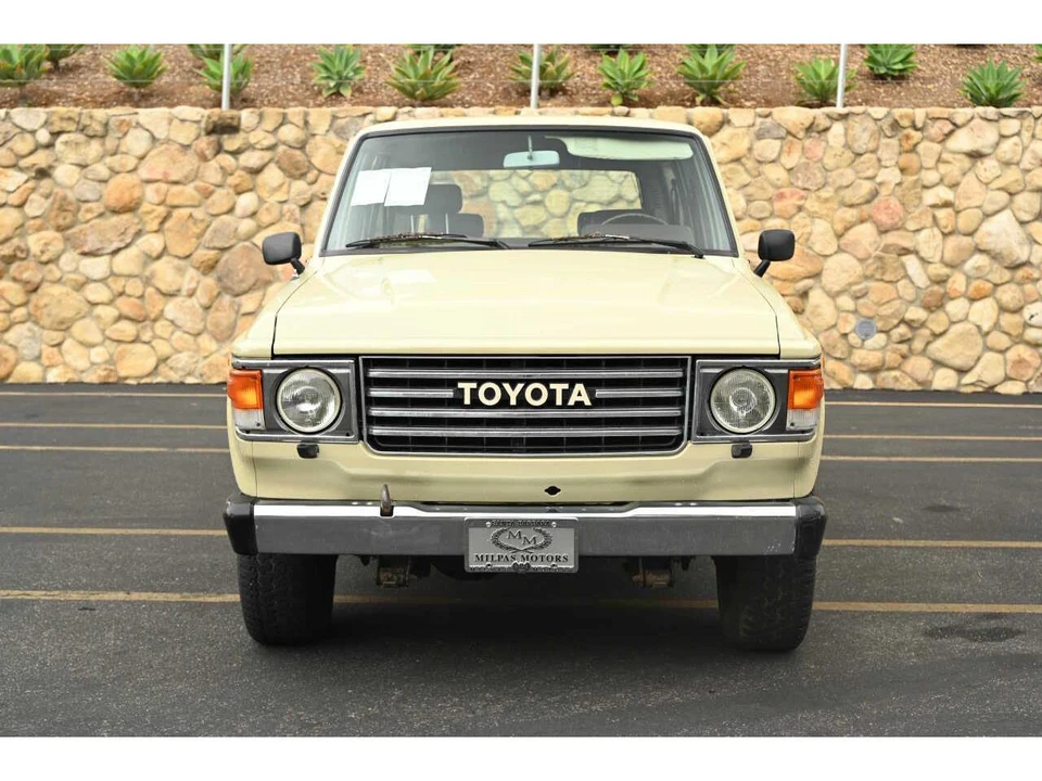 1984 Toyota J40 Land Cruiser - Image 2 of 20