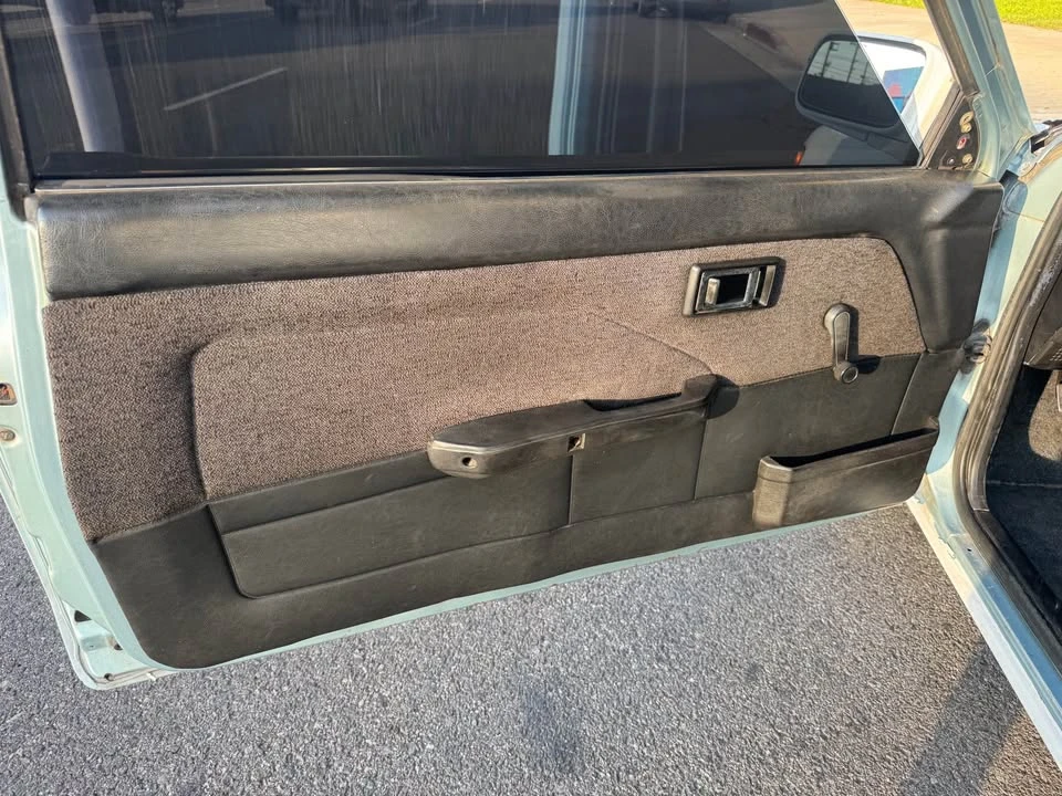 1984 Toyota Corolla AE86 - Image 5 of 9