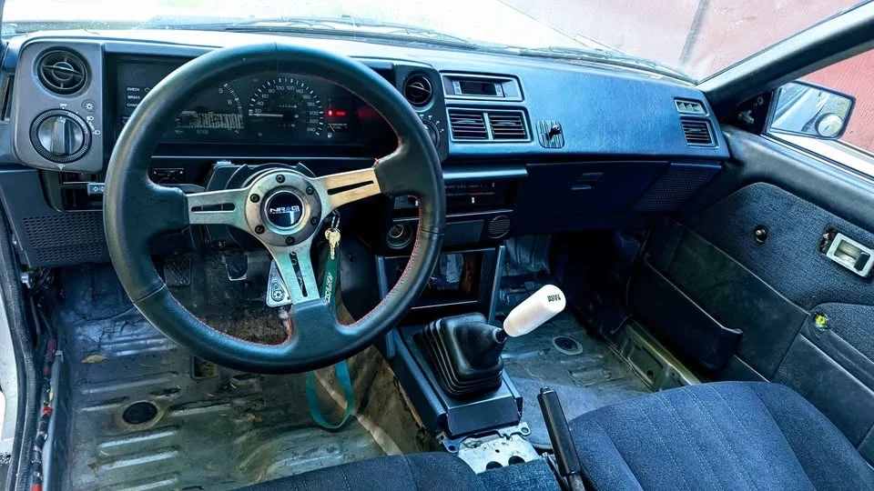 1984 Toyota Corolla 5th Gen - Image 4 of 6