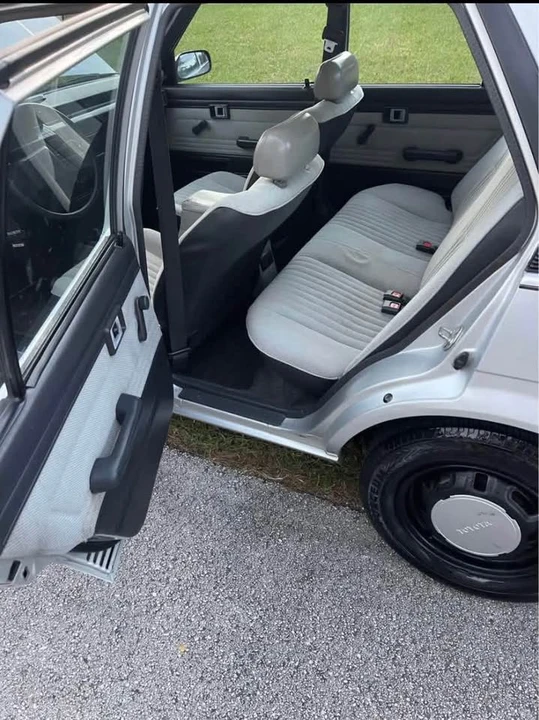 1984 Toyota Corolla 4th Gen - Image 6 of 9
