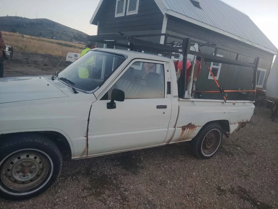 1984 Toyota T100 - Image 7 of 12