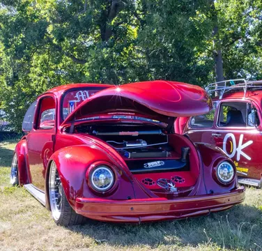 1984 Volkswagen Beetle 1.8T Hatchback 2D