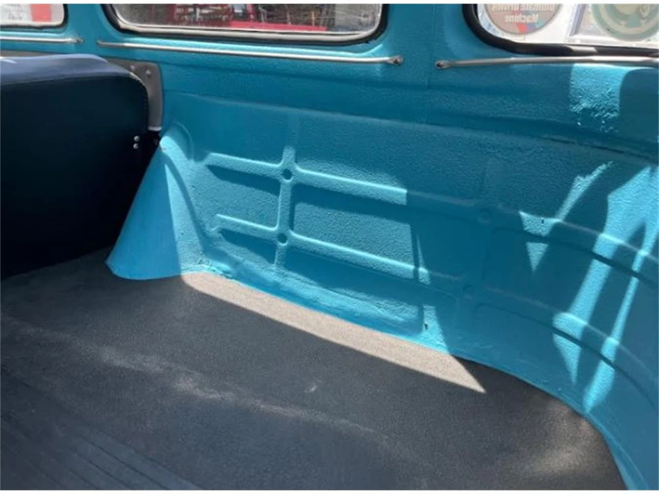 1984 Volkswagen Vanagon - Image 15 of 26