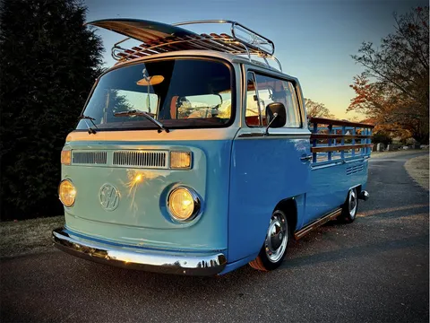 1984 Volkswagen Bus Single Cab