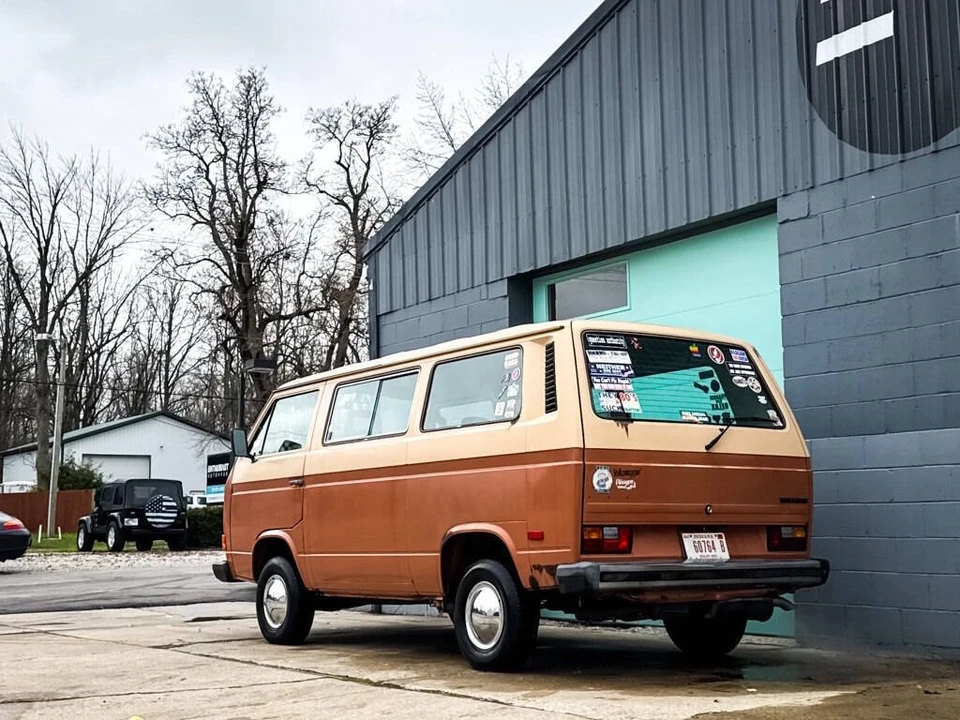 1984 Volkswagen Bay-Window Bus - Image 4 of 21