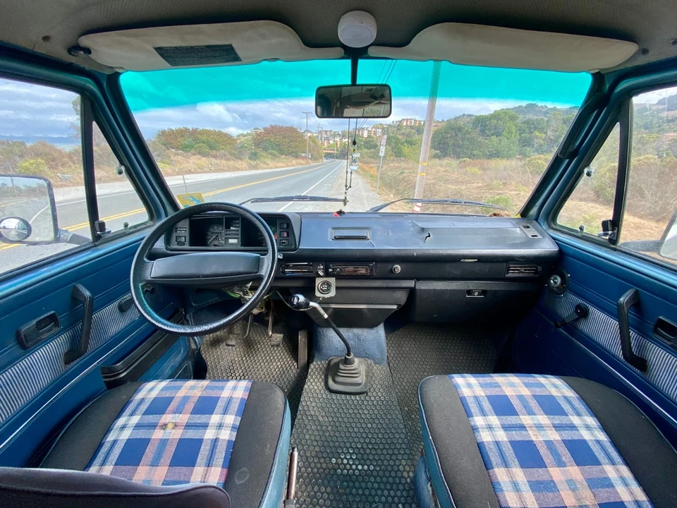 1984 Volkswagen Bay-Window Bus - Image 4 of 21