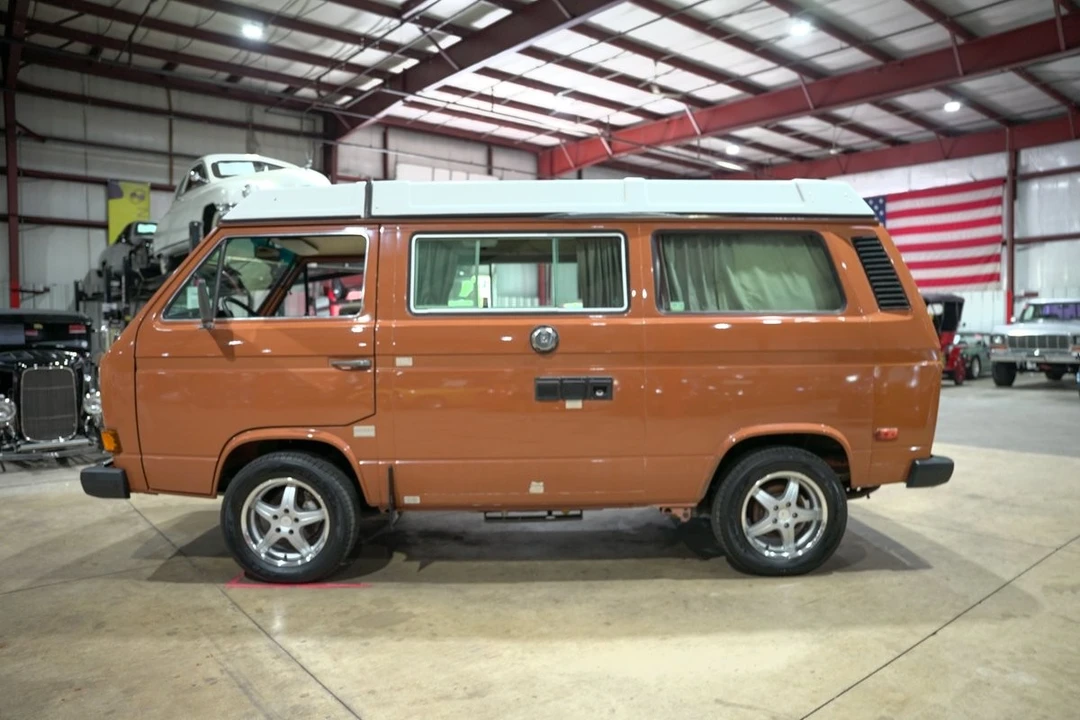 1984 Volkswagen Bay-Window Camper - Image 4 of 12