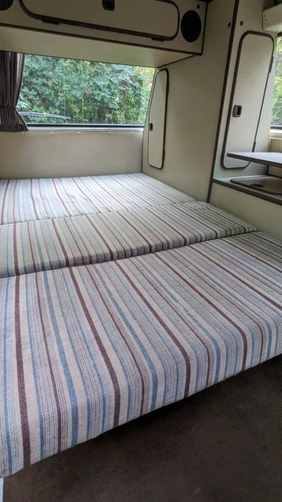 1984 Volkswagen EuroVan - Image 19 of 21
