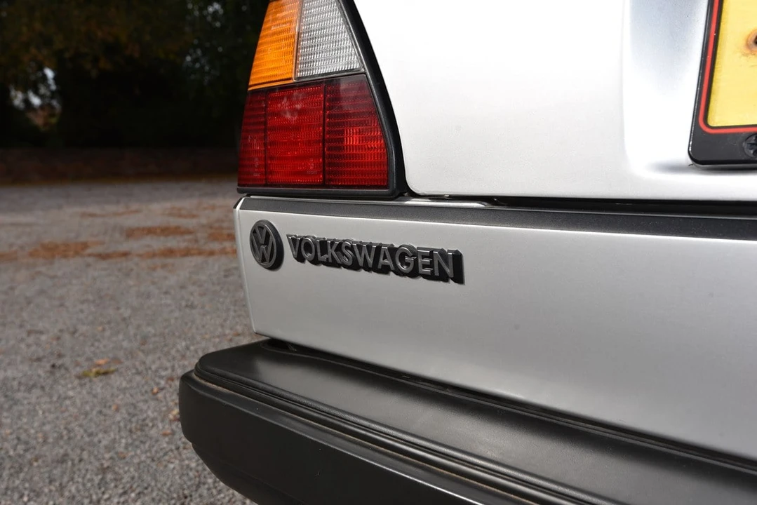 1984 Volkswagen GTI Mk2 - Image 6 of 30