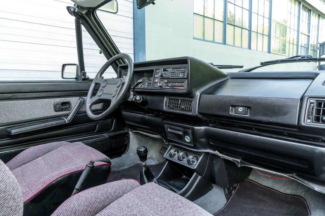 1984 Volkswagen Golf Cabriolet/Rabbit Convertible Mk1 - Image 16 of 21