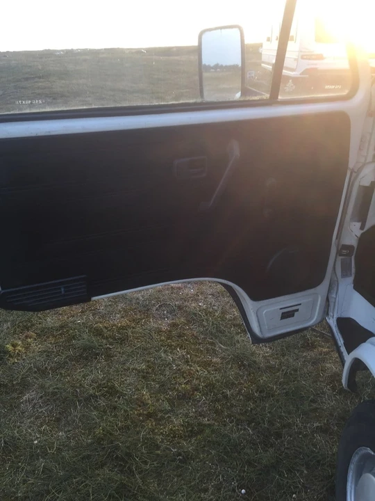 1984 Volkswagen Vanagon - Image 14 of 30