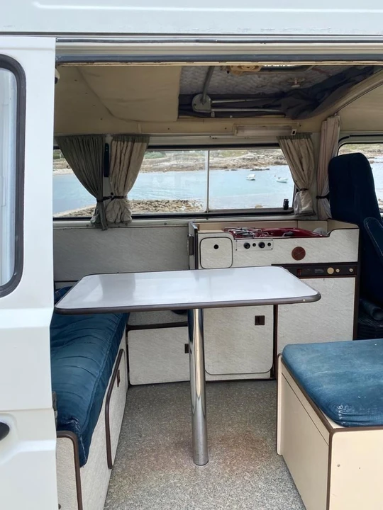 1984 Volkswagen Vanagon - Image 9 of 30