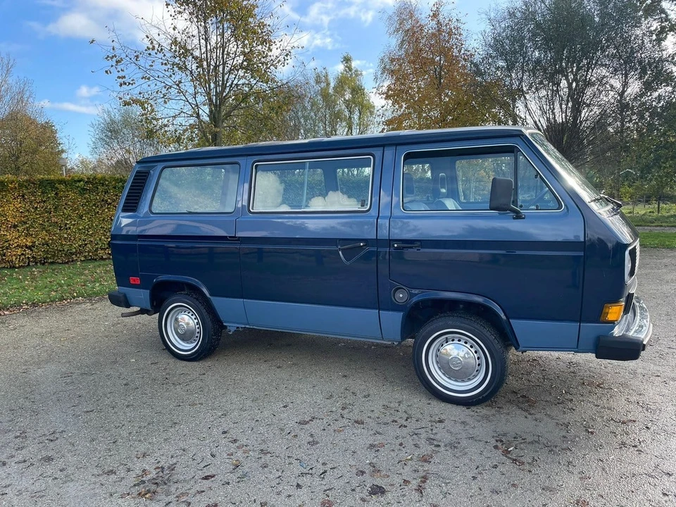 1984 Volkswagen Vanagon - Image 17 of 30