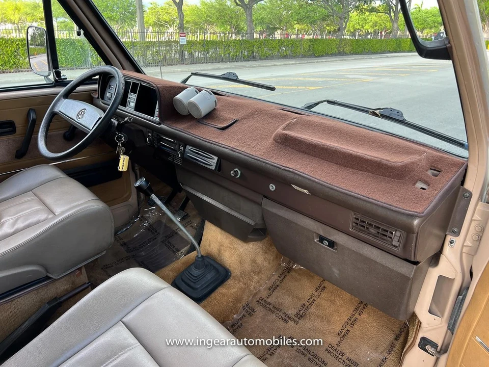 1984 Volkswagen Bay-Window Camper - Image 10 of 21