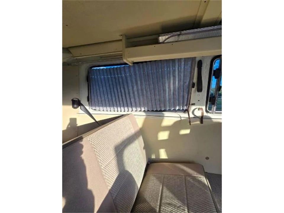 1984 Volkswagen Vanagon - Image 18 of 20