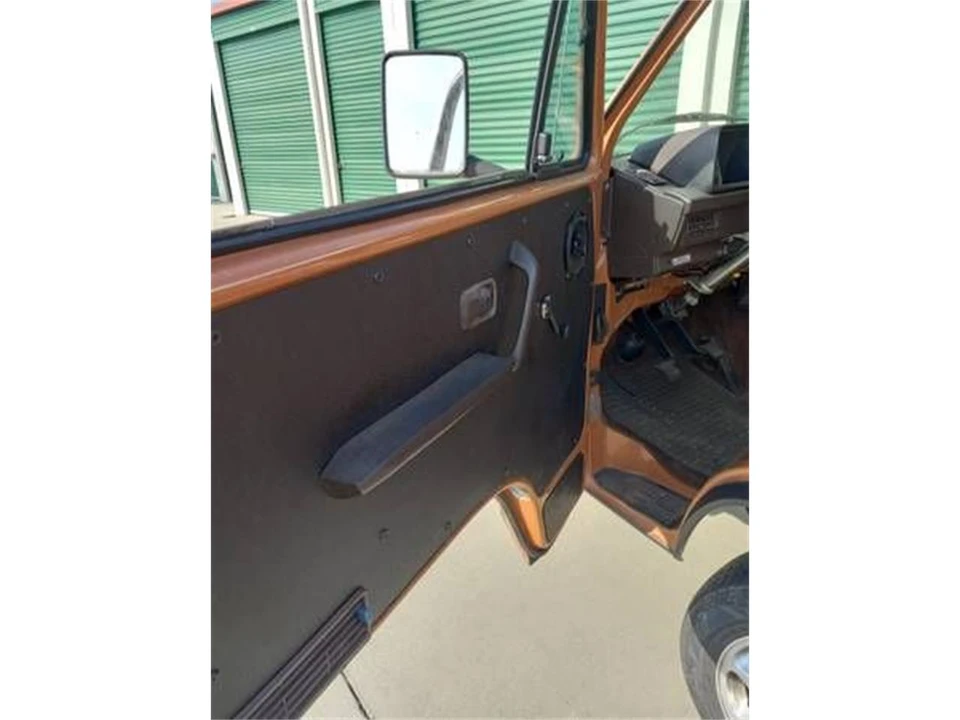 1984 Volkswagen Vanagon - Image 8 of 15
