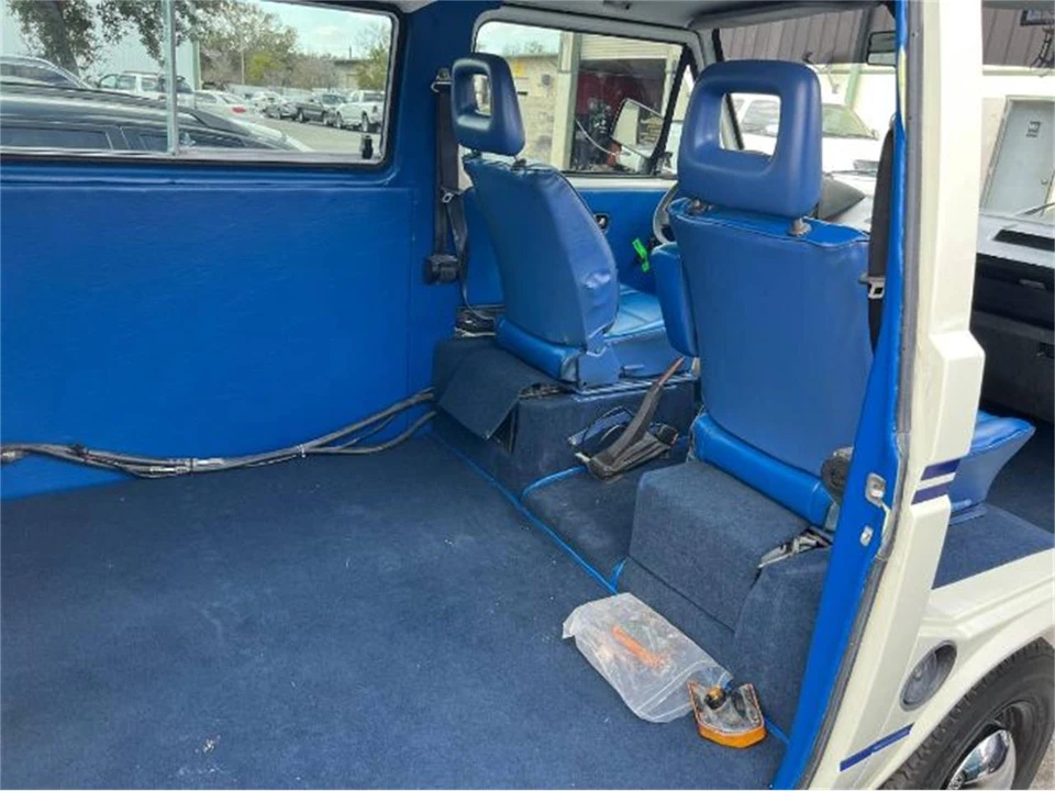 1984 Volkswagen Vanagon - Image 4 of 16