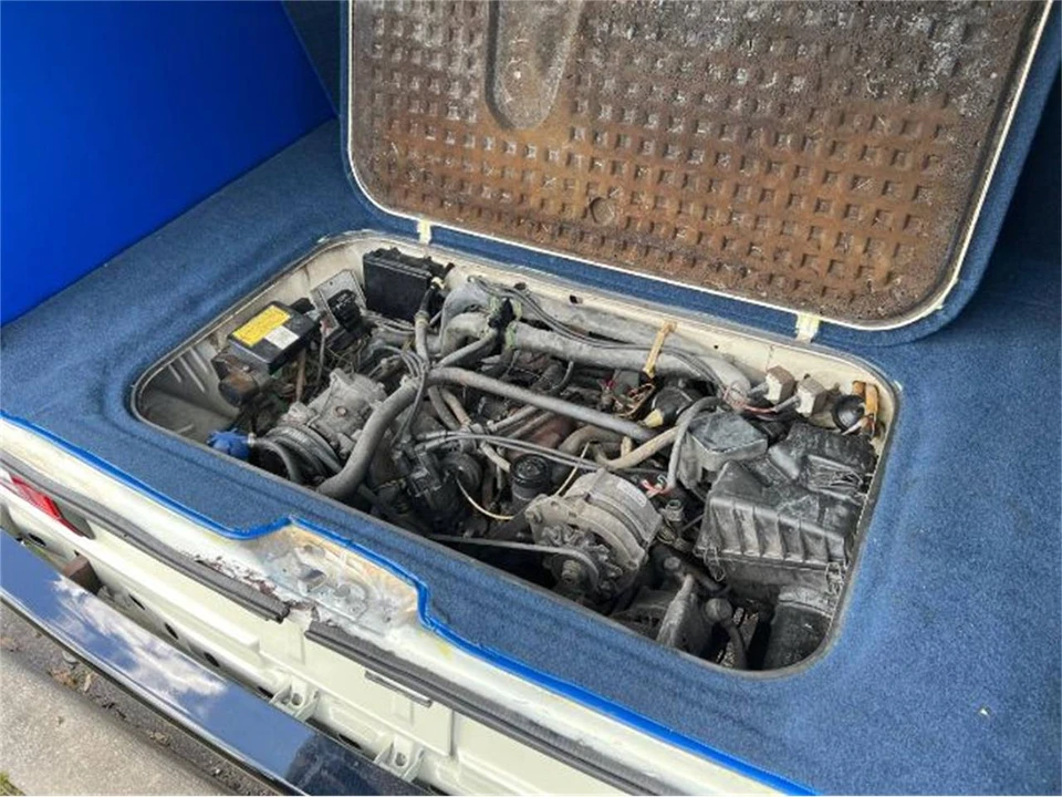 1984 Volkswagen Vanagon - Image 14 of 16