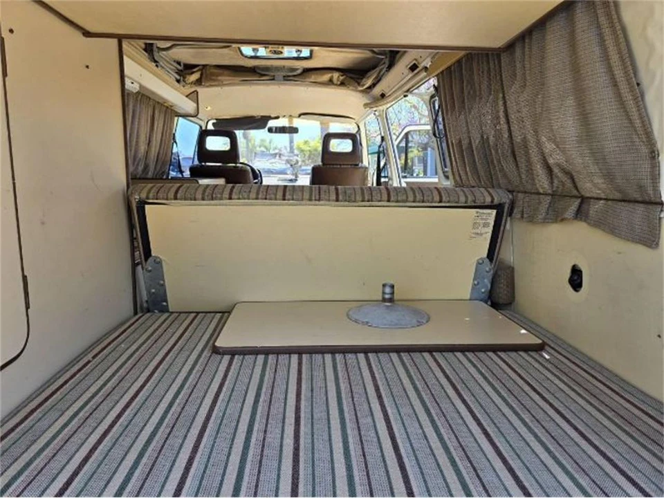 1984 Volkswagen Vanagon - Image 2 of 13