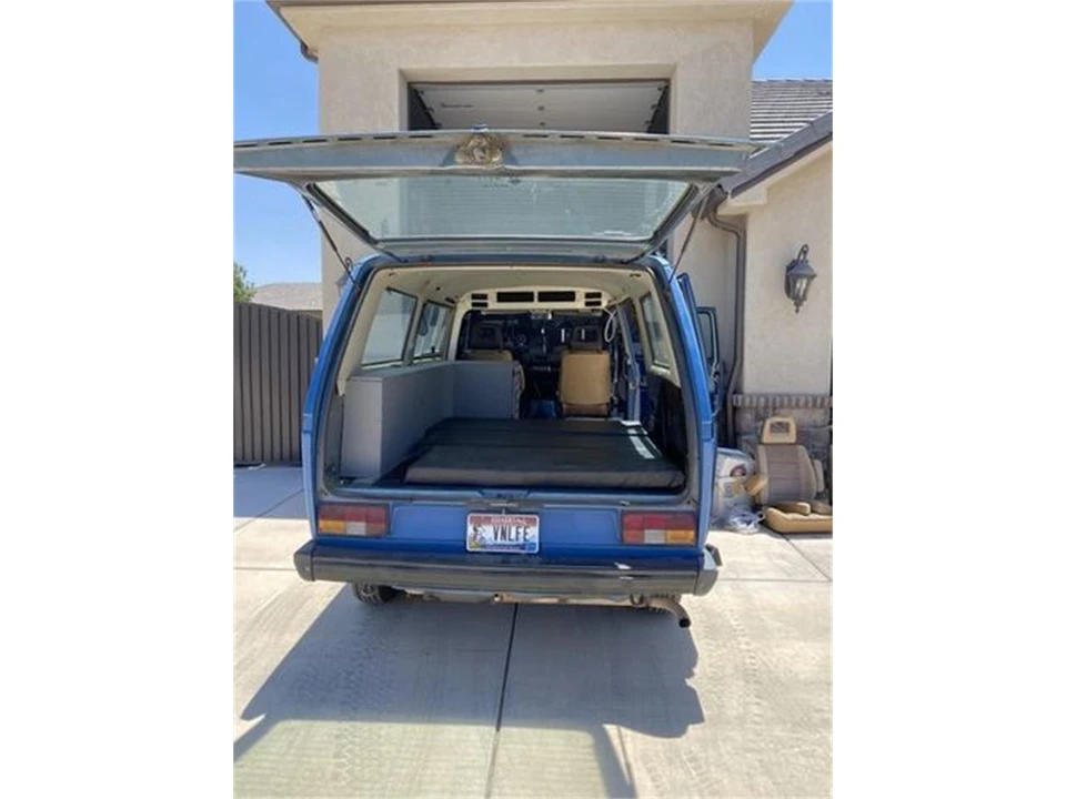 1984 Volkswagen Vanagon - Image 5 of 23