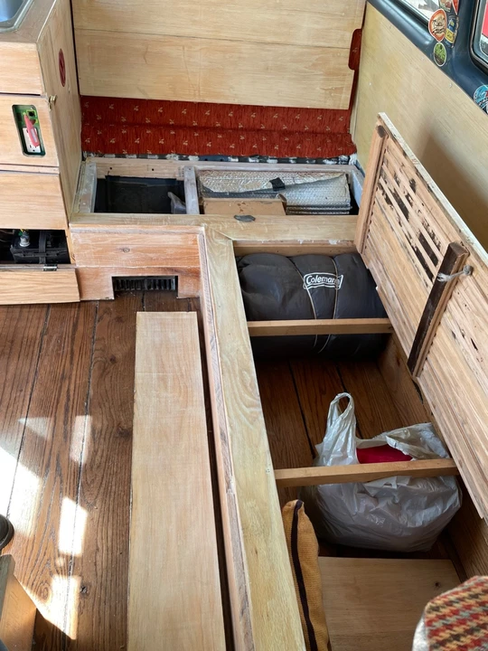 1984 Volkswagen EuroVan - Image 18 of 21