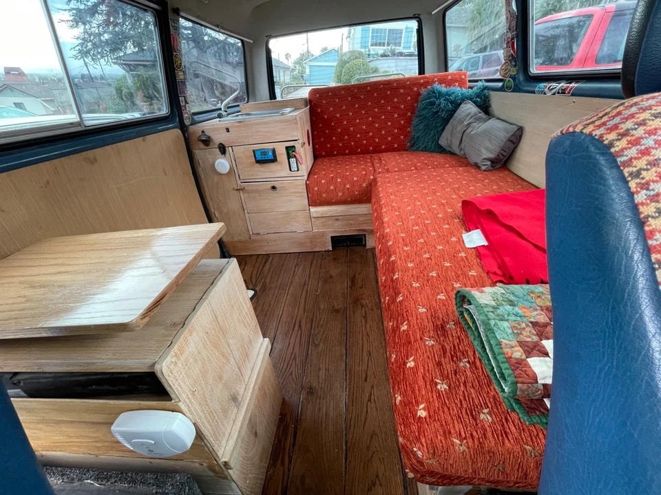 1984 Volkswagen EuroVan - Image 12 of 21