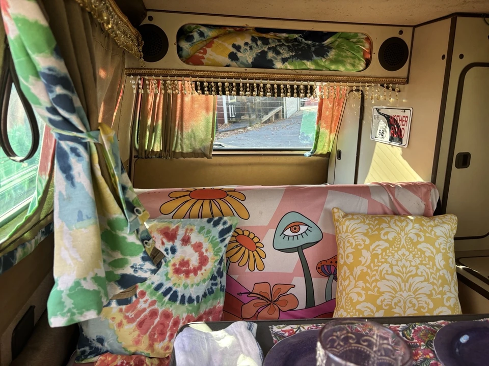 1984 Volkswagen Vanagon - Image 9 of 11