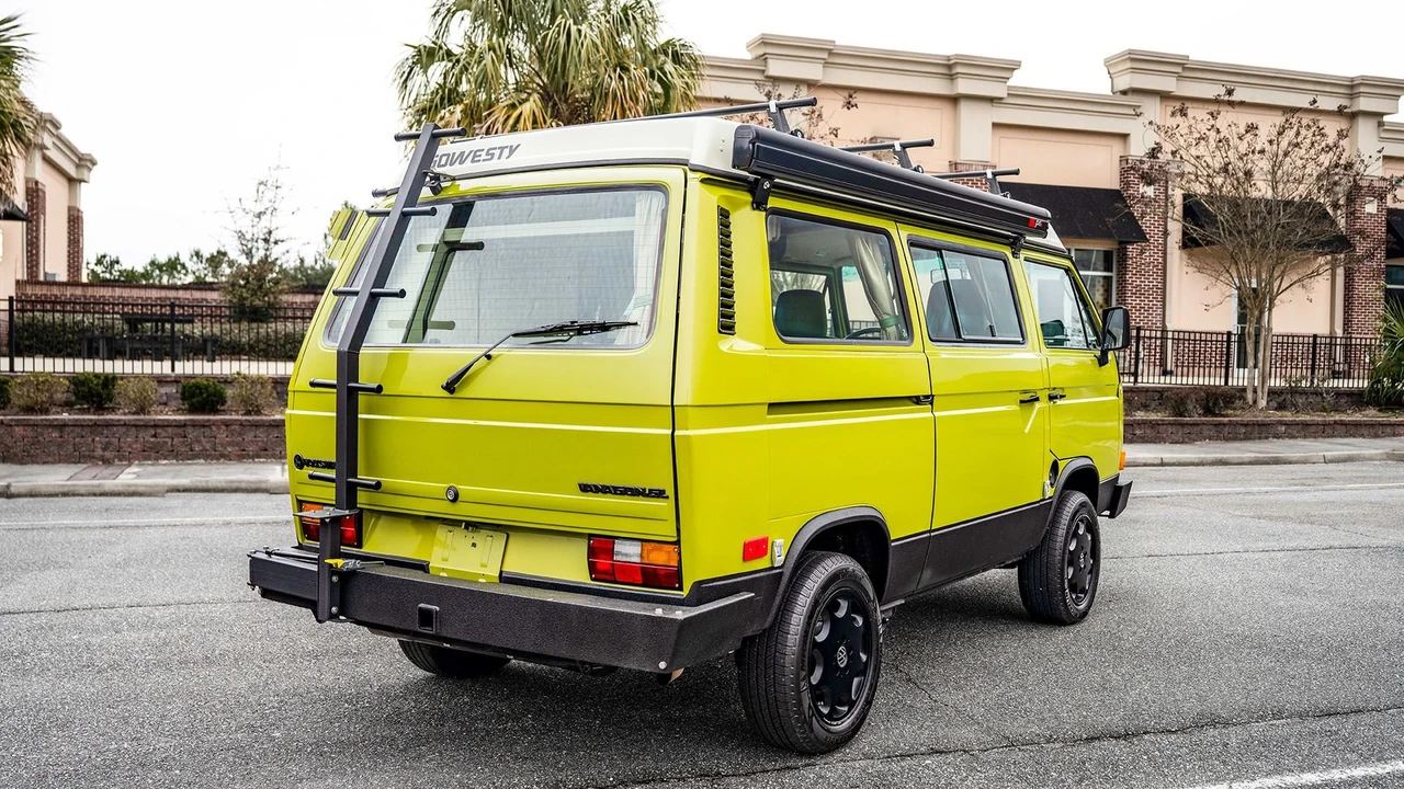 1984 Volkswagen Vanagon - Image 15 of 31