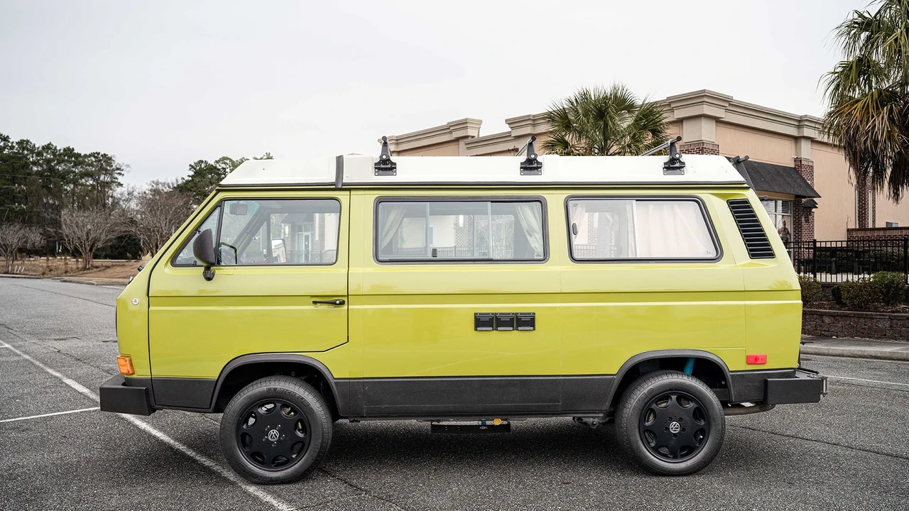 1984 Volkswagen Vanagon - Image 12 of 31