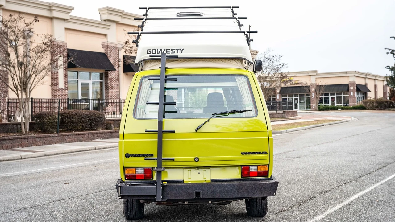 1984 Volkswagen Vanagon - Image 2 of 31