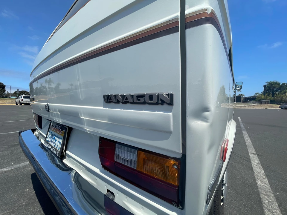 1984 Volkswagen Bay-Window Bus - Image 16 of 31