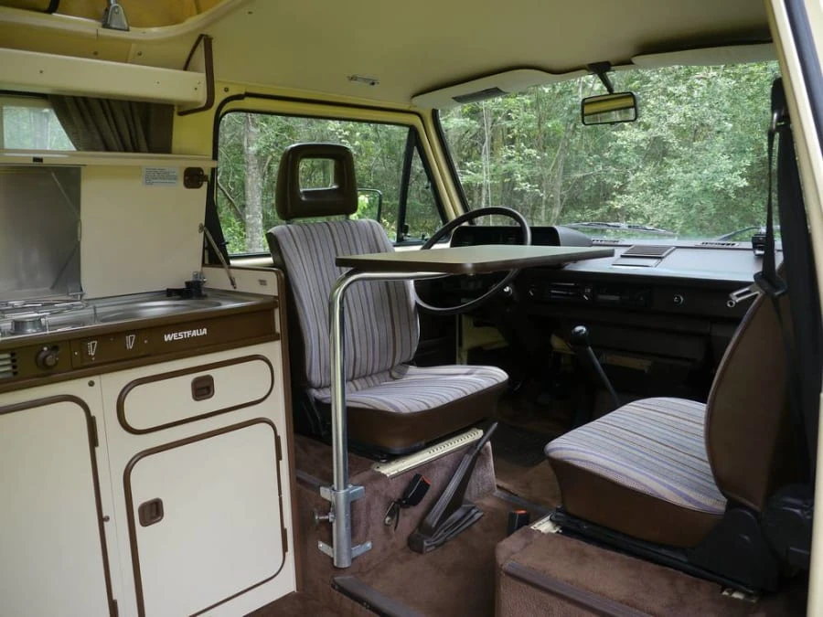 1984 Volkswagen EuroVan - Image 4 of 8