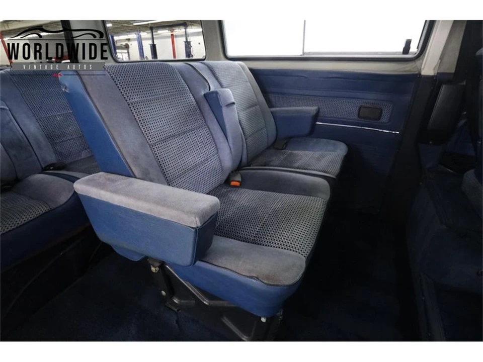 1984 Volkswagen Vanagon - Image 13 of 31