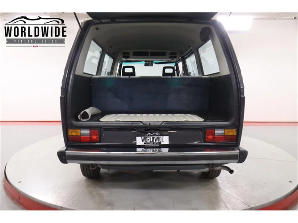 1984 Volkswagen Vanagon - Image 25 of 31