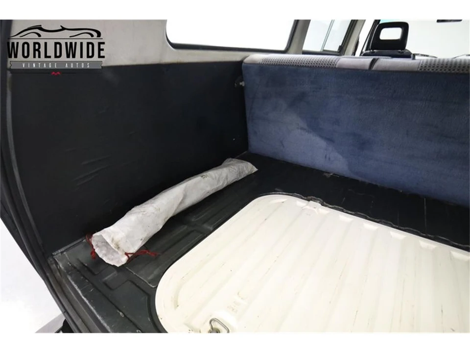 1984 Volkswagen Vanagon - Image 26 of 31