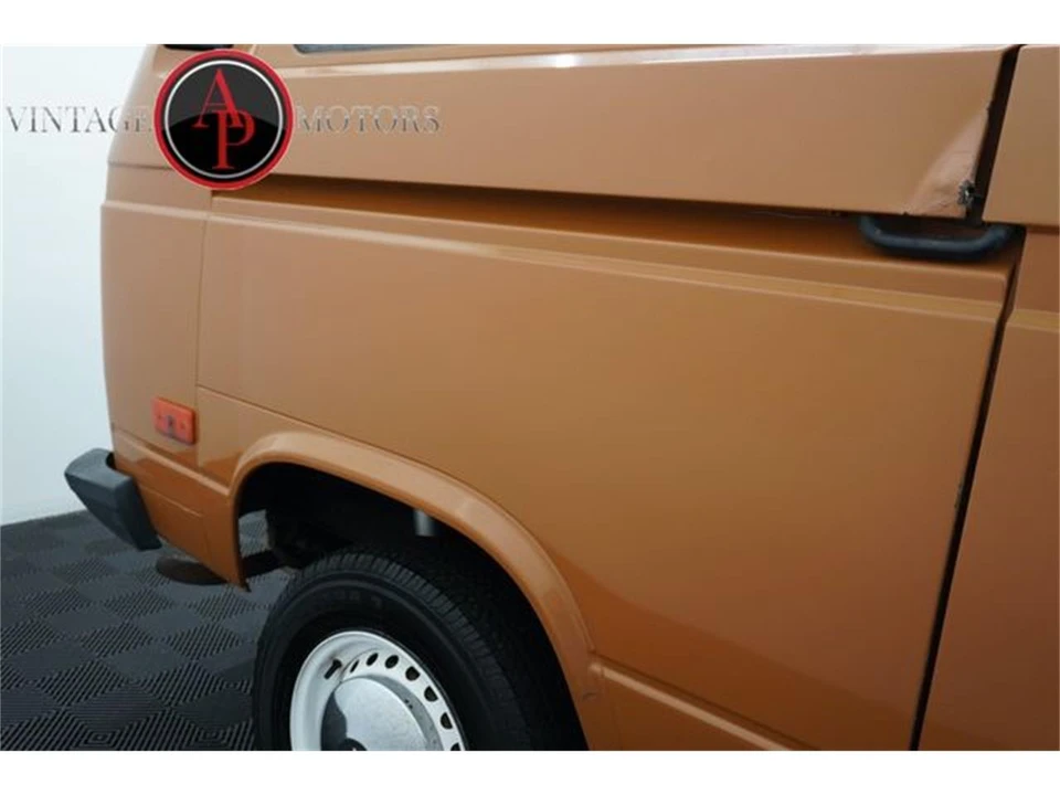 1984 Volkswagen Vanagon - Image 18 of 31