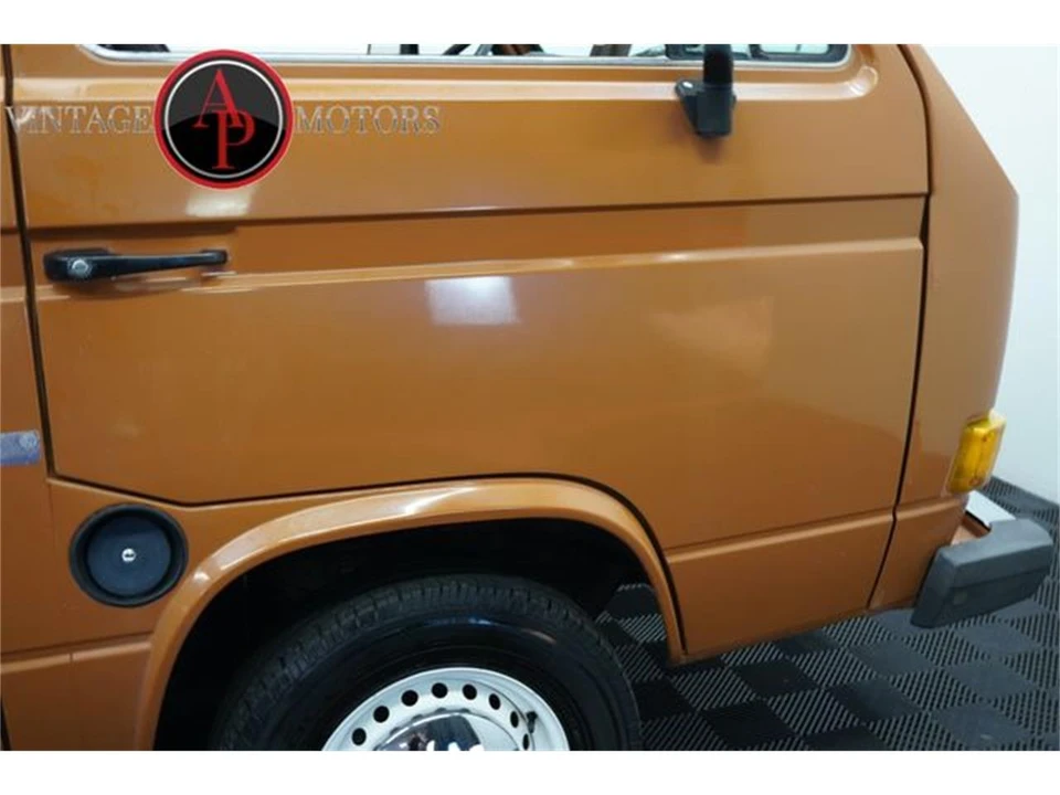 1984 Volkswagen Vanagon - Image 28 of 31