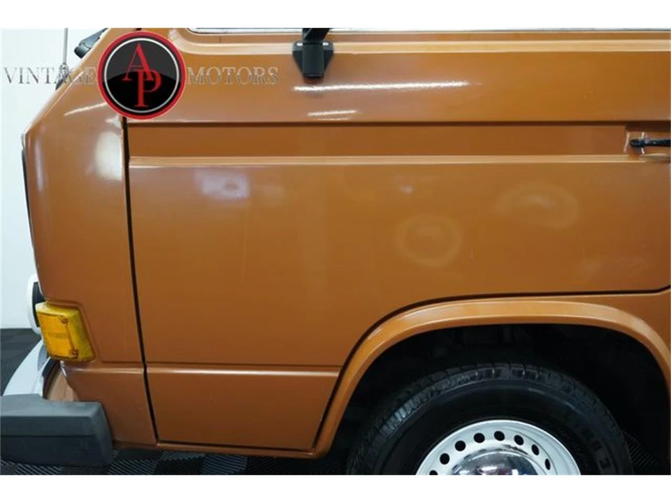 1984 Volkswagen Vanagon - Image 13 of 31
