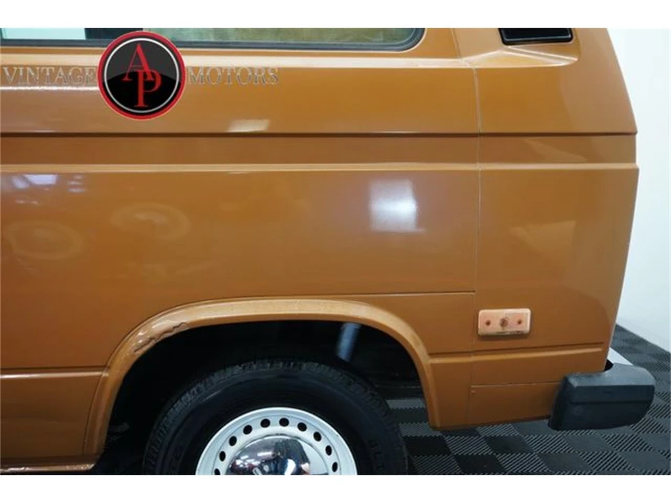 1984 Volkswagen Vanagon - Image 15 of 31